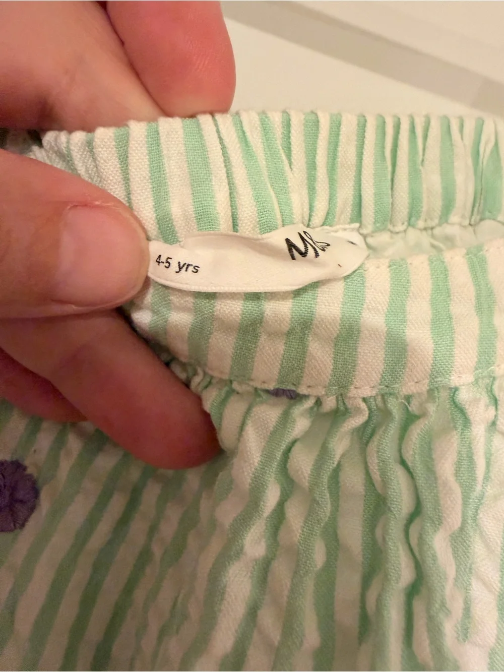 M&S Girls Green Seersucker Striped Embroidered Summer Dress Size 4-5